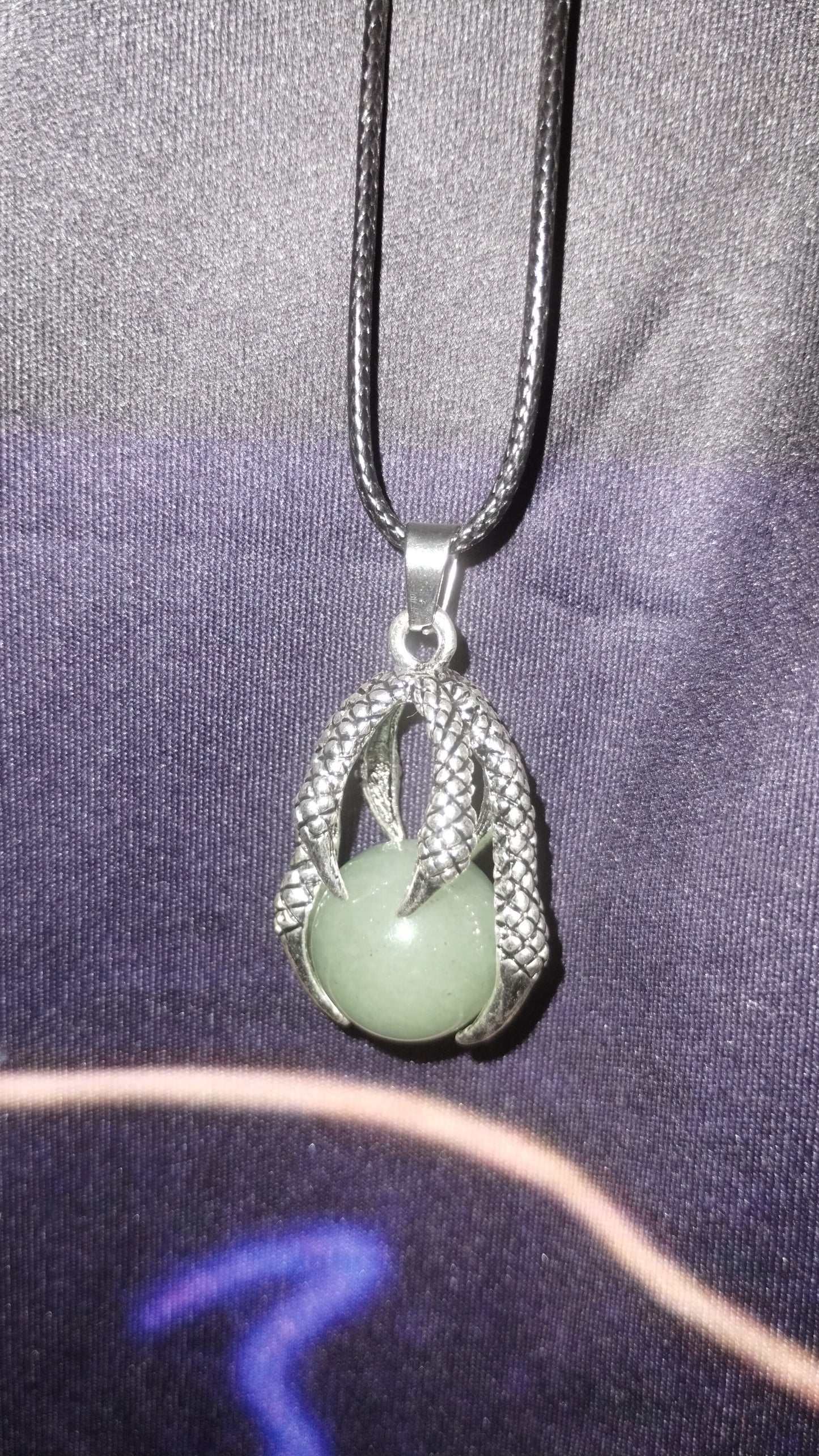 Green Aventurine dragon claw pendant W/ rope neclace